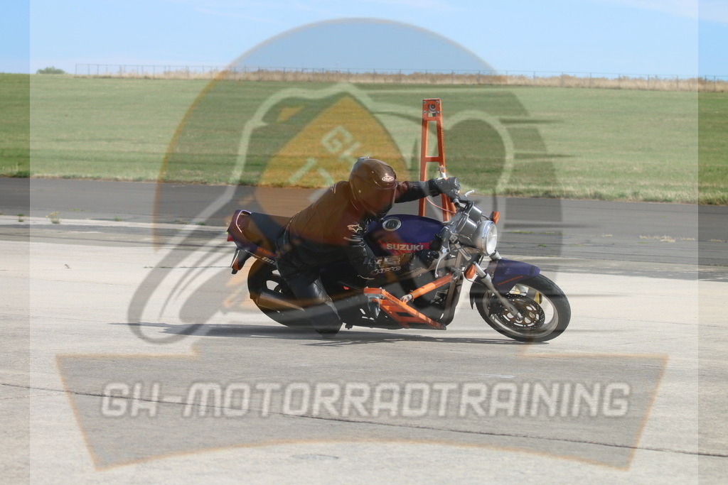 IMG_3817 | gh-motorradtraining-foto.de - Realisiert mit Pictrs.com