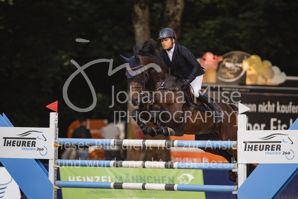 230910_OWLCh_Youngster8y-815 | Deine schönsten Turniermomente als professionelle Fotos! Entdecke hochwertige Pferdesport-Fotografie im Online-Shop. Jetzt Fotos finden & bestellen!