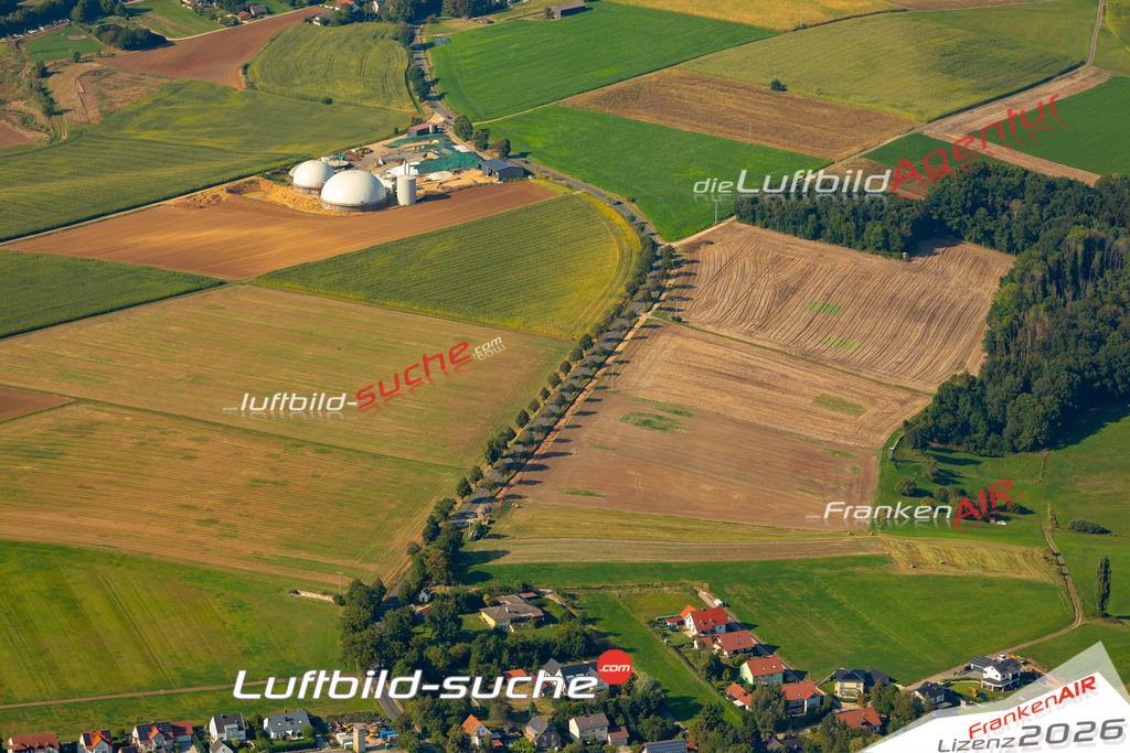 Das Luftbild zeigt :  Gebenbach - Die Luftaufnahme wurde 2024 vom UL-Flugzeug aus erstellt ( keine Drohne ) - Hochauflösende Luftaufnahme - Für grossformatige Ausdrucke geeignet. Die Geschenkidee !Mit Lizenz und Bildrechte bestellbar