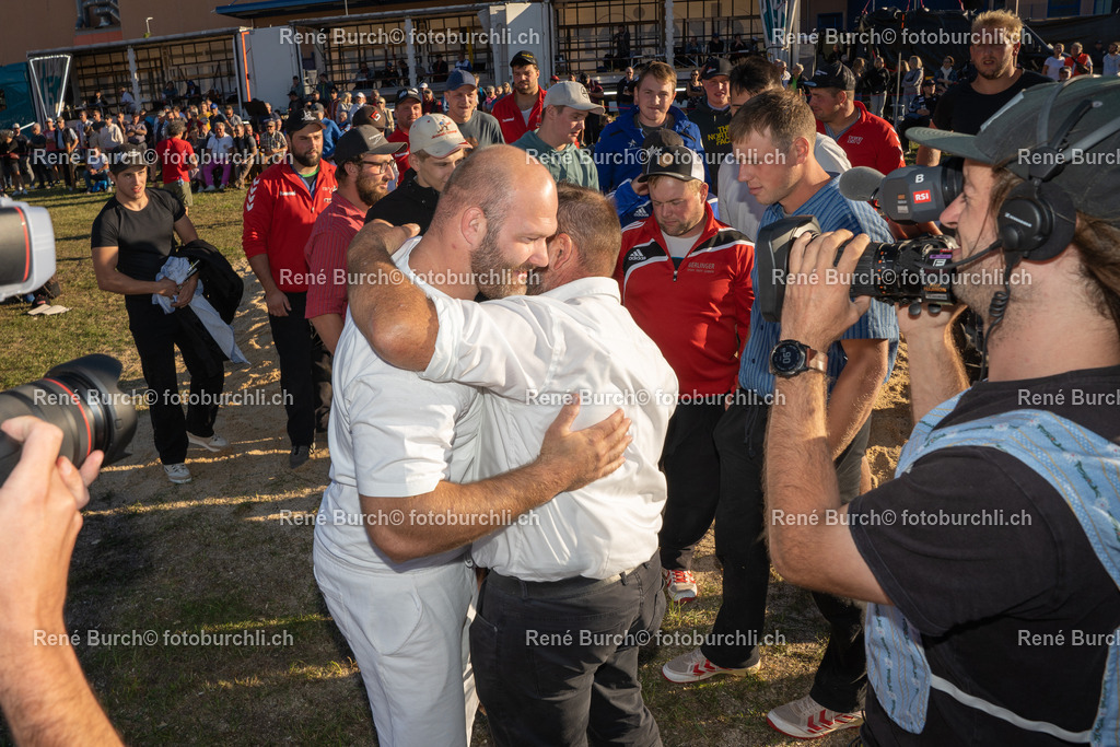 DSC08734 | René Burch leidenschaftlicher Fotograf aus Kerns in Obwalden.  Hier finden sie Sport, Landschaft und Natur Fotografie.
 - Realisiert mit Pictrs.com
