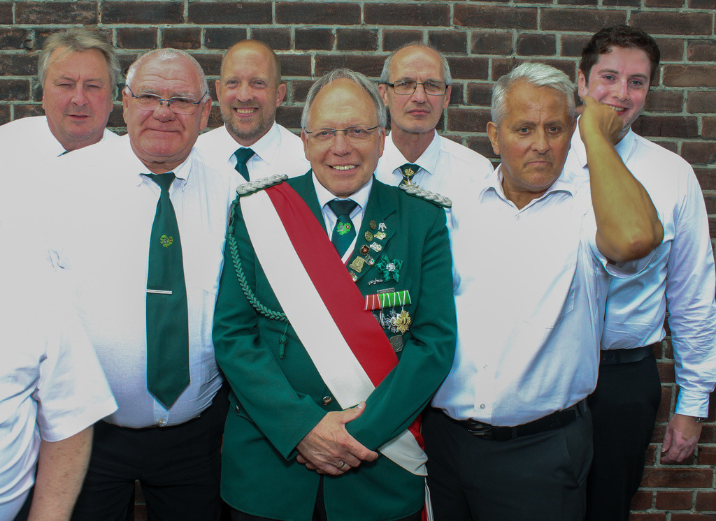 top-top.de-250601-218 | Foto, Video, Fotografie, Videografie, Fotobox, DJ, Discjockey, Musik, Musikbox, Veranstaltung, Photobooth, Amazon, Ebay, Buchtipp, Bestseller, Autor, Verlag, Buch, Wesel, Hamminkeln, NRW, Dinslaken, Rees, Drohne, Hochzeit, Party, Fotobox, Wesel, Fotograf