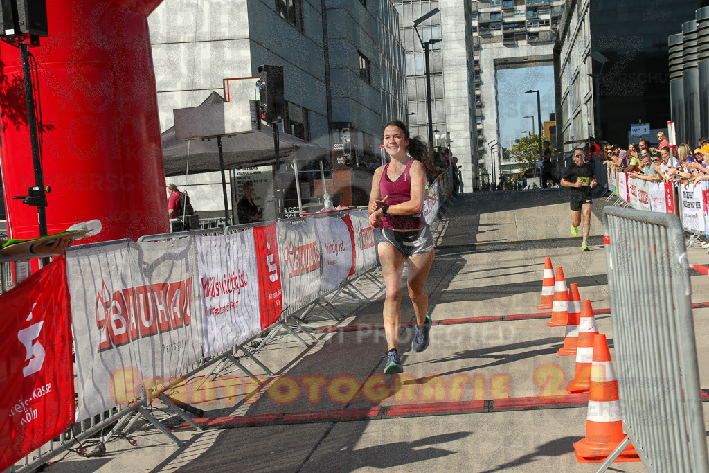 240921_1514_EX1_4757 | Sportfotografie im Rhein-Sieg Kreis, Köln, Bonn, NRW, Rheinland Pfalz, Hessen, etc. Unser Tätigkeitsfeld umfasst den Laufsport vom Volkslauf über den Marathon, Duathlon, Triathon bis zum Ultralauf wie Kölnpfad Ultra oder Schindertrail.