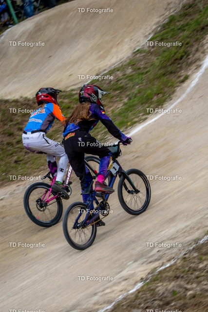 BayBMX2026-06209 | Fotogalerie von Thomas Dettweiler mit Eventbildern und lizenzfreien Fotos. Perfekt als Wandbild, für Büro, Website oder private Nutzung. - Realisiert mit Pictrs.com