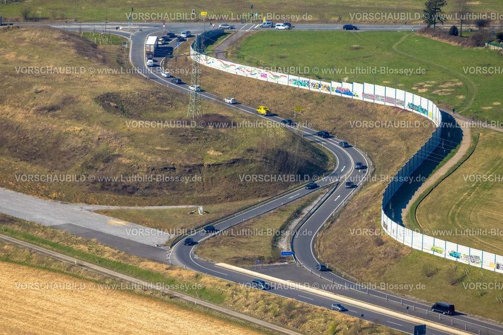 Heiligenhaus240301941 | Luftbild, Baustelle an der Ratinger Straße, Anschluss Autobahn A44 mit Schallschutzwand, Heiligenhaus, Ruhrgebiet, Nordrhein-Westfalen, Deutschland