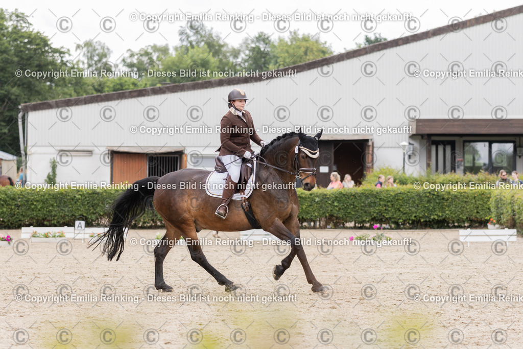 CL5A1020 | Emilia Reinking Fotografie - Realisiert mit Pictrs.com