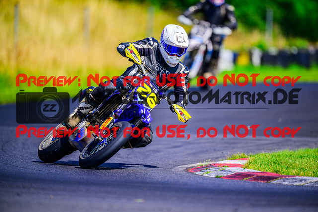 MaZZes_FotoMatrix_240714_6007705_7650 | UE40