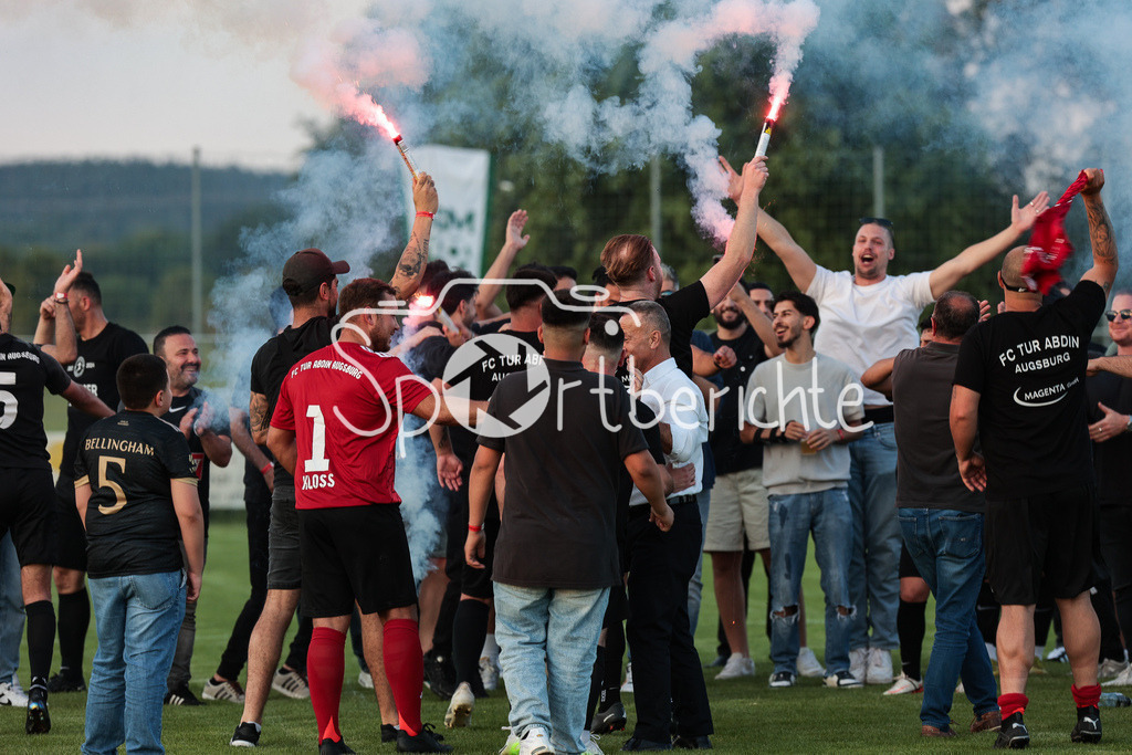 SG Mauerbach - FC Tur Abdin Augsburg | Professionelle Sportfotos aus den Bereichen Fußball, Eishockey, Handball und vieles mehr. Ob Sieg oder Niederlage