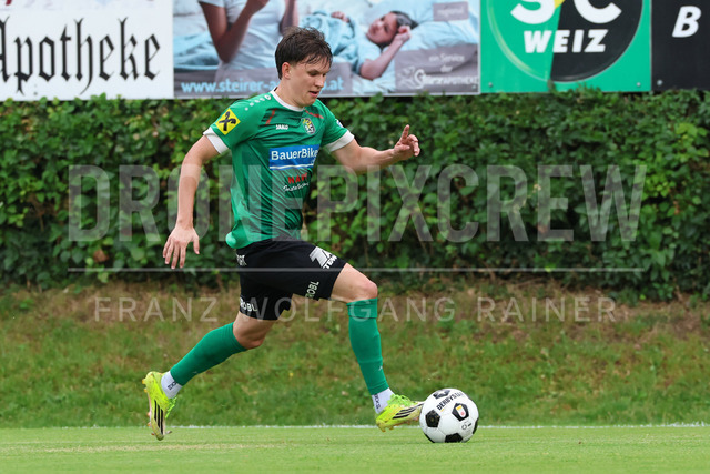 Friendly Match: SC Weiz vs TSV Hartberg in Weiz | Weiz, AUSTRIA, 01.JUL.26 - SOCCER - ADMIRAL Bundesliga, SC Weiz vs TSV Hartberg, test match. The image shows Tine Pori (SC Weiz).