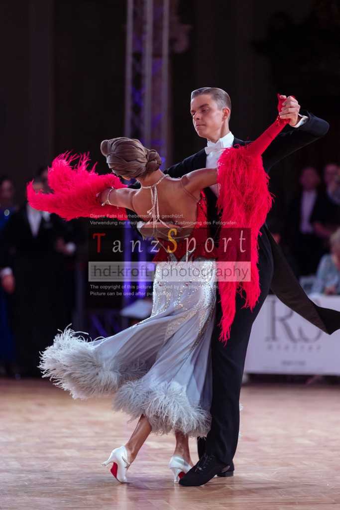 20250705_WDSF_Open_JunII_Std-dC25-2661 | Tanzsportbilder, Standardtanz, Lateintanz, WDSF, DTV, LTVB, dancecomp, goc, hessen tanzt, blaues band der spree, walzer, tango, wiener walzer, slowfox, quickstepp, samba, rumba, cha-cha-cha, paso doble. jive, hd-kroft photography, turniertanzsport