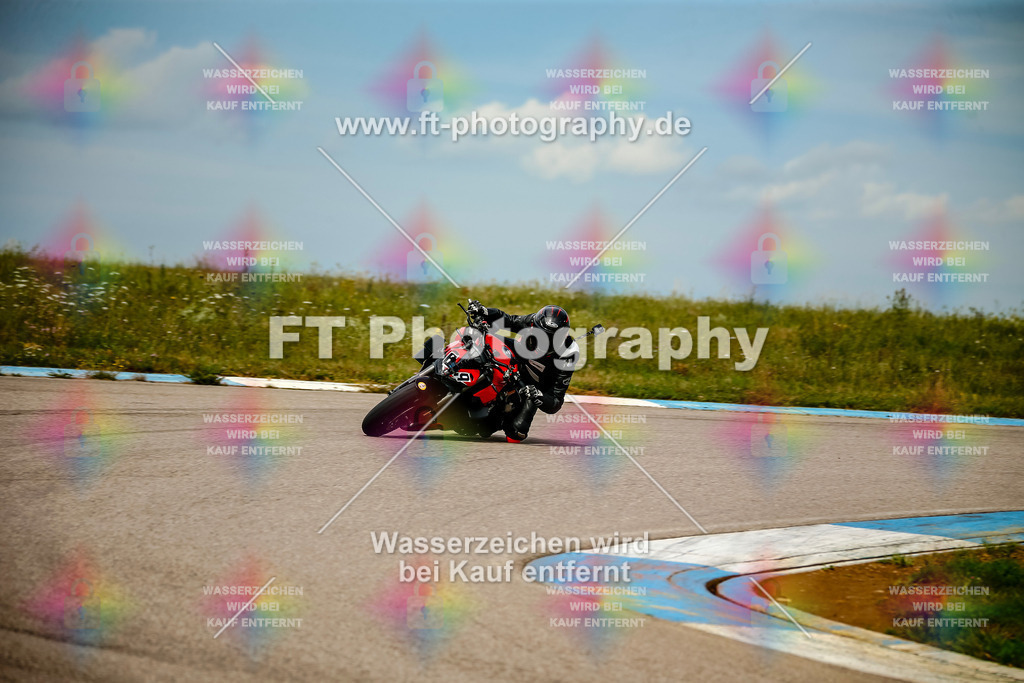 Chambley Juli-2662 | Hier findet Ihr Bilder von Touristenfahrten auf der Nürburgring Nordschleife oder von anderen Veranstaltungen die ich besucht habe. Viel Spass beim Durch Schauen 