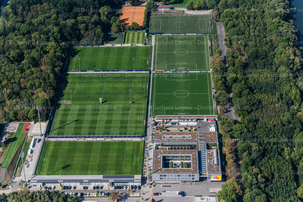 4041985 | Trainingszentrum von RB Leipzig und Sportanlagen am Cottaweg,