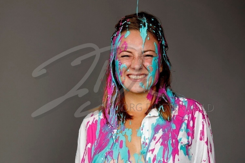 BodyArt-COLORSHIRT_1201 | #003 | Modell: Alena | Foto: Tschiponnique Skupin - Realisiert mit Pictrs.com