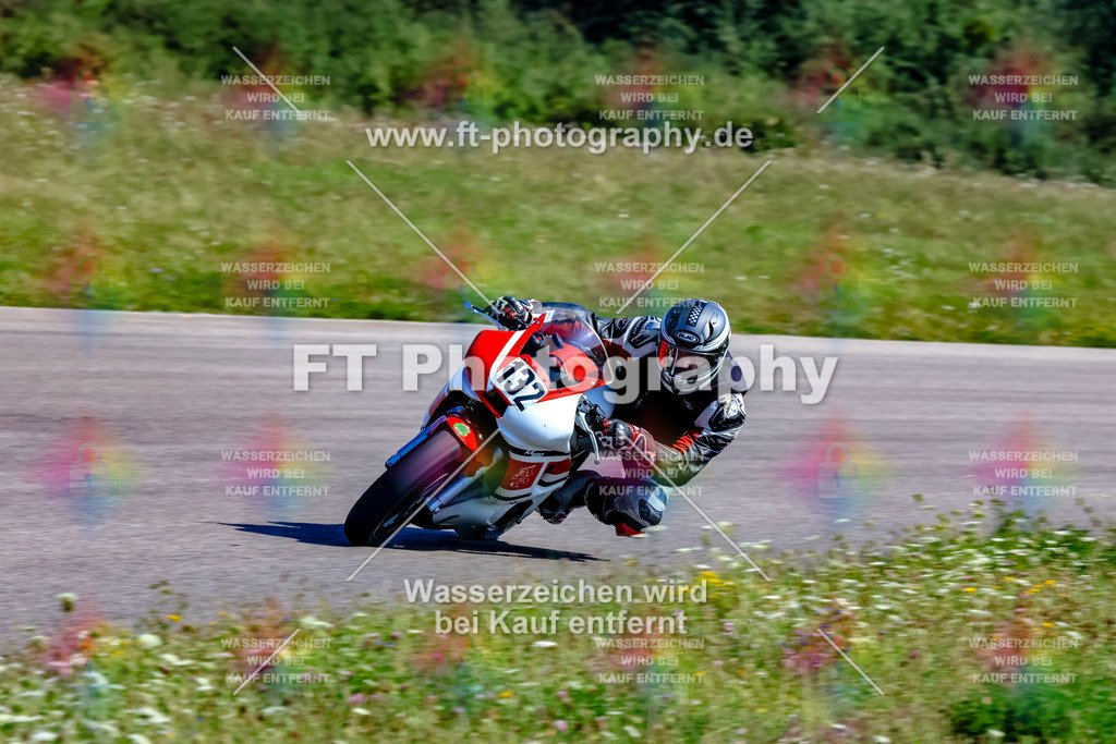 _TOU4207 | Hier findet Ihr Bilder von Touristenfahrten auf der Nürburgring Nordschleife oder von anderen Veranstaltungen die ich besucht habe. Viel Spass beim Durch Schauen 