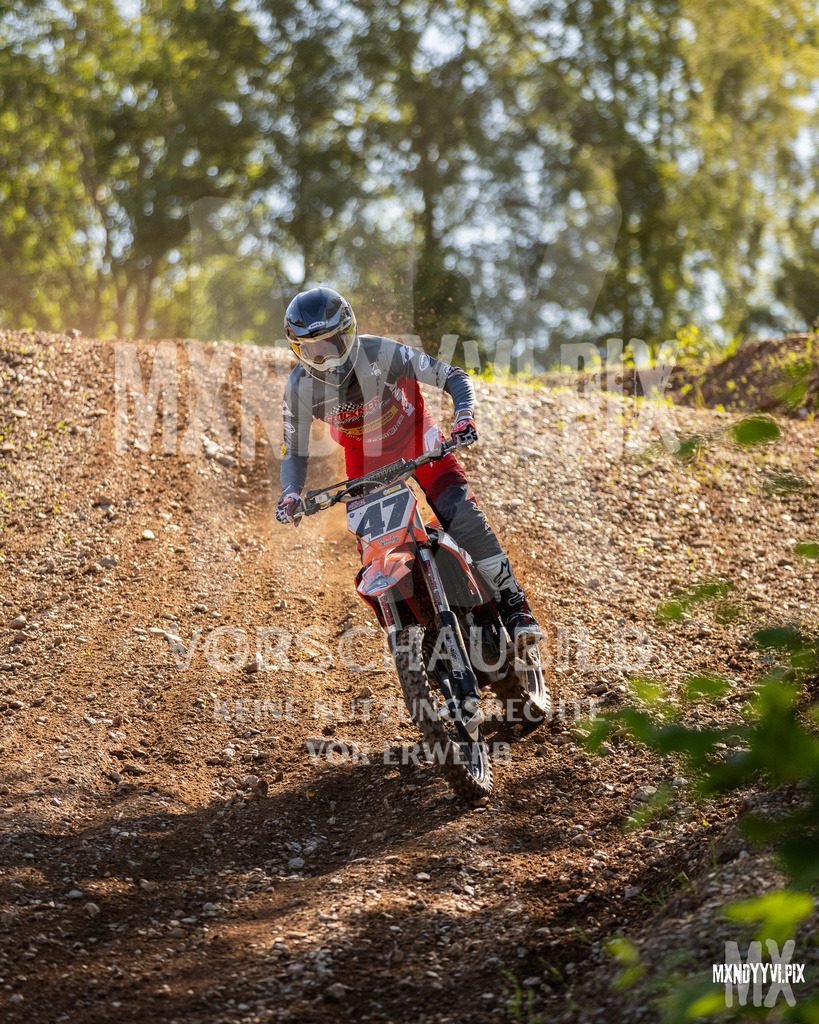 866A0706 | mxndyyvipix