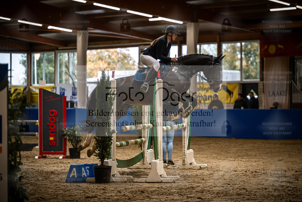 DOS_0759 | Entdecke hochwertige Reitturnierfotos von Foto Oger. Professionell, emotional und authentisch – jetzt Lieblingsmomente im Shop bestellen. - Realisiert mit Pictrs.com