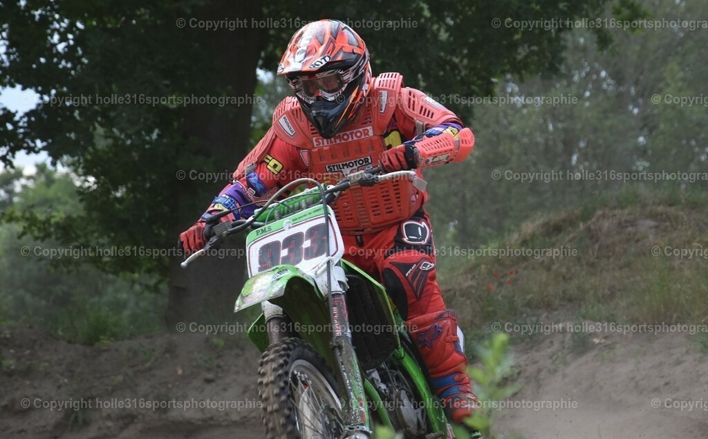 DSC_0229 (2) | Sportfotografie , Motorsport, Motoross, Reitsport, Mointainbike, Enduro,
Landschaft , Outdoor, Eventfotografie, Landschaft, Bilder online bestellen - Realisiert mit Pictrs.com