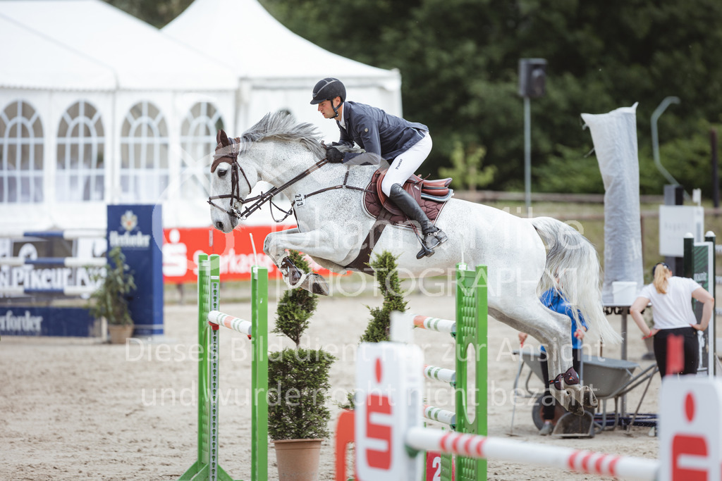 220610_PfSpTa_S-Spr-102 | Lützower Pferdesporttage 2022
Springprüfung Kl.S*
10.06.2022