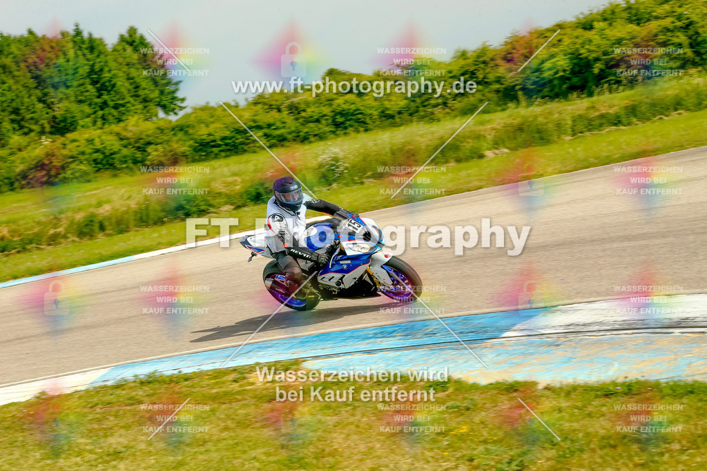 _MOT1115 | Hier findet Ihr Bilder von Touristenfahrten auf der Nürburgring Nordschleife oder von anderen Veranstaltungen die ich besucht habe. Viel Spass beim Durch Schauen 