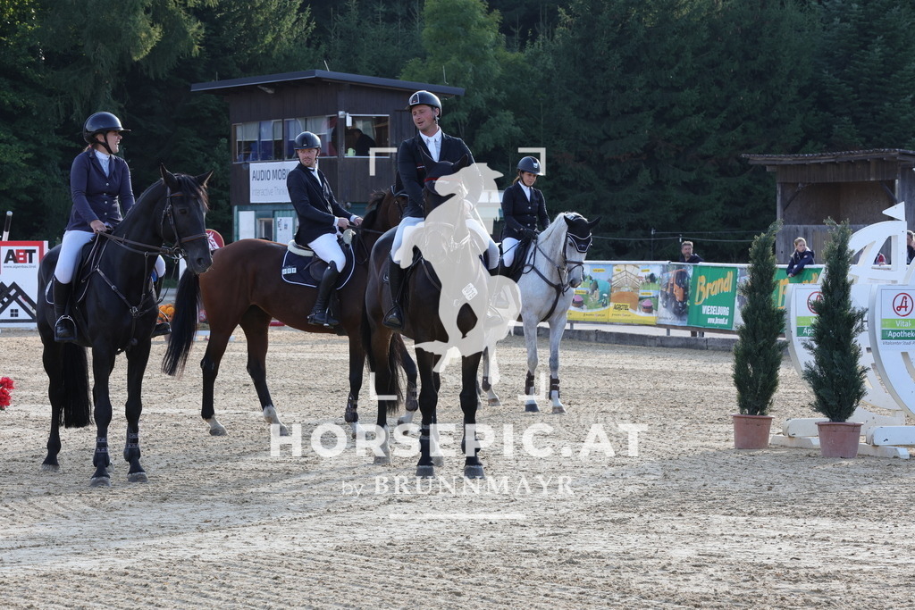0P6A8360 | Willkommen bei Brunnmayr - Design & Fotografie – Ihrem Spezialisten für Reitturniere und Pferdeveranstaltungen in Oberösterreich, Salzburg und Bayern! Seit über 17 Jahren sind wir leidenschaftlich dabei.