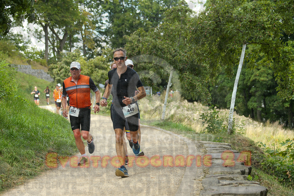 250824_1356_EX1_4359 | Sportfotografie im Rhein-Sieg Kreis, Köln, Bonn, NRW, Rheinland Pfalz, Hessen, etc. Unser Tätigkeitsfeld umfasst den Laufsport vom Volkslauf über den Marathon, Duathlon, Triathon bis zum Ultralauf wie Kölnpfad Ultra oder Schindertrail.