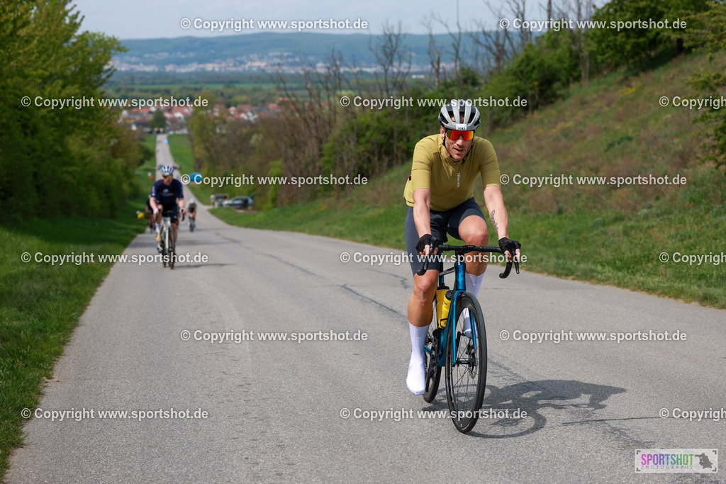 241_AR6_0182 | Neusiedlersee Radmarathon 2026@sportshot_your_pictrs #yourpictures#roadtowm2029 #nrm #neusiedlerseeradmarathon #neusiedlersee #neusiedlerseetourismus #burgenland #mörbisch #nrm26 #burgenlandtourismus #voglundco #poweredbyburgenlandtourismus #radsport #rad #marathon #ucigranfondo #visitburgenland #ucigranfondoworldseries