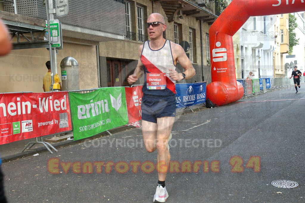 230714_1954_EX1_2840 | Sportfotografie im Rhein-Sieg Kreis, Köln, Bonn, NRW, Rheinland Pfalz, Hessen, etc. Unser Tätigkeitsfeld umfasst den Laufsport vom Volkslauf über den Marathon, Duathlon, Triathon bis zum Ultralauf wie Kölnpfad Ultra oder Schindertrail.