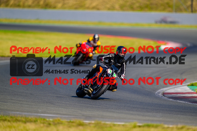 MaZZes_FotoMatrix_240725_6007705_8730 | GRUEN