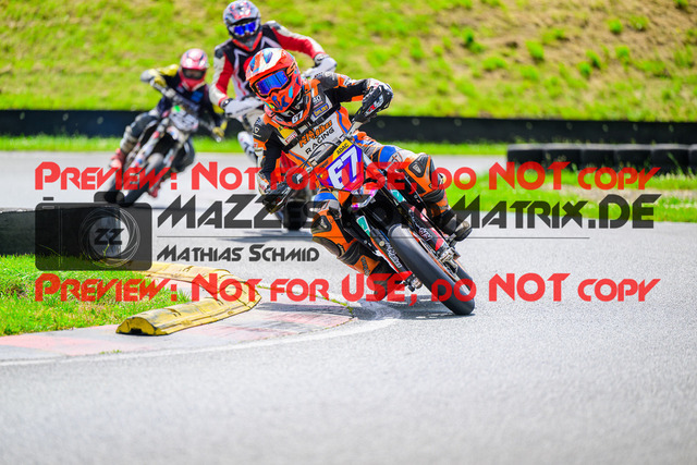 MaZZes_FotoMatrix_240623_6021986_6955 | UE40