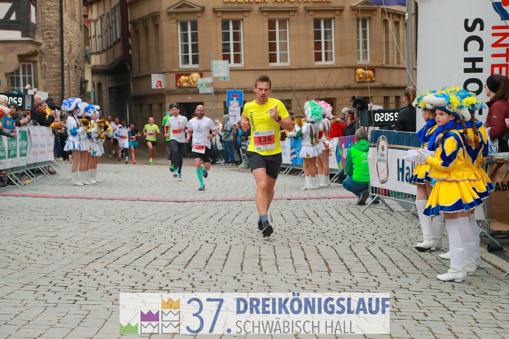VR Bank Hauptlauf 10000m | 3 Koenigslauf 2023 - Realisiert mit Pictrs.com