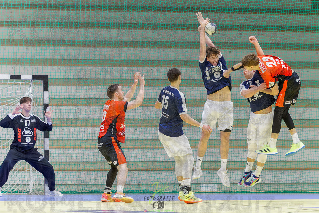 Jugendbundesliga A-Jugend; HSG Dutenhofen/Münchh. - HSG Rodgau Nieder-Roden | Jugendbundesliga A-Jugend; HSG Dutenhofen/Münchh. - HSG Rodgau Nieder-Roden am 07.12.2024 in Dutenhofen (Sporthalle Dutenhofen)Photo © 2024 - Jörg Heinrich - Realisiert mit Pictrs.com