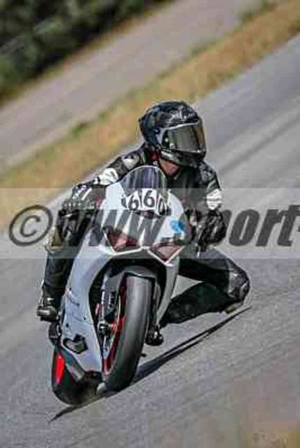 pubi2794 | Professionelle Fotos von Sportveranstaltungen, aber auch Hochzeiten und anderen Events. - Realisiert mit Pictrs.com