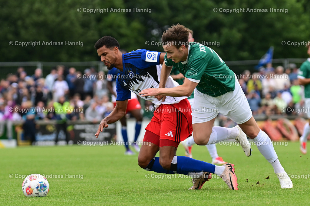 Fußball I Herren I Testspiel  I TSV Elstorf - Hamburger SV I 5.7.2025 | a-hannig - Realisiert mit Pictrs.com