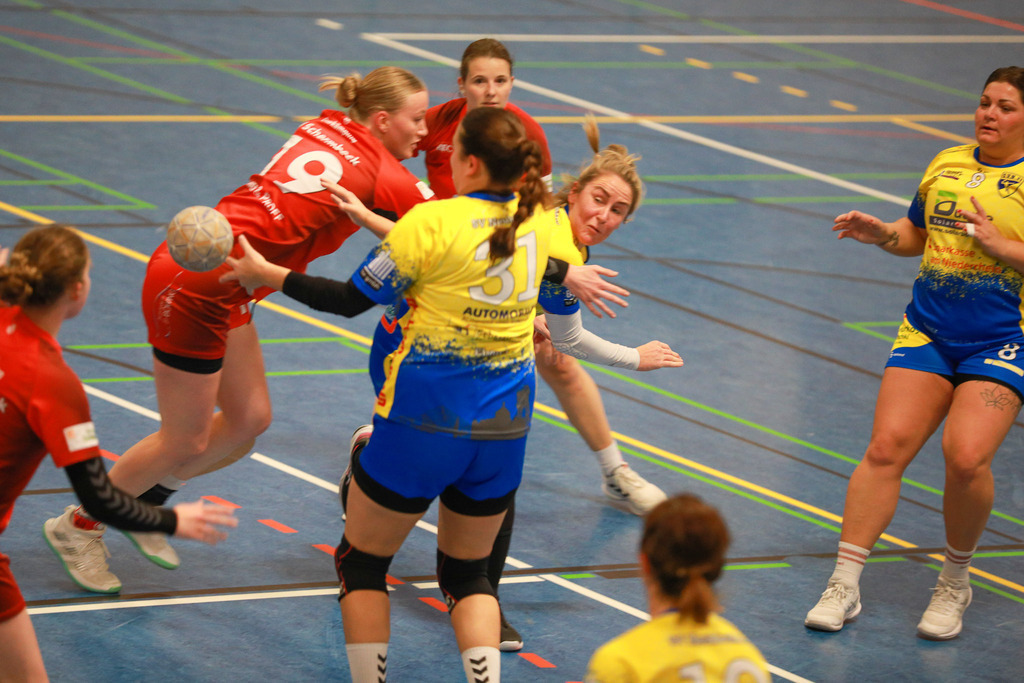 SvSchermbeck_SVN_061225_043 | Bildergalerie von Sport-Ereignissen aber auch von weiteren spannenden Dingen - nicht nur vom Niederrhein. In Anlehnung an den bekannten Spruch von Hanns Dieter Hüsch heißt das Motto: "Niederrhein ist überall".  - Realisiert mit Pictrs.com