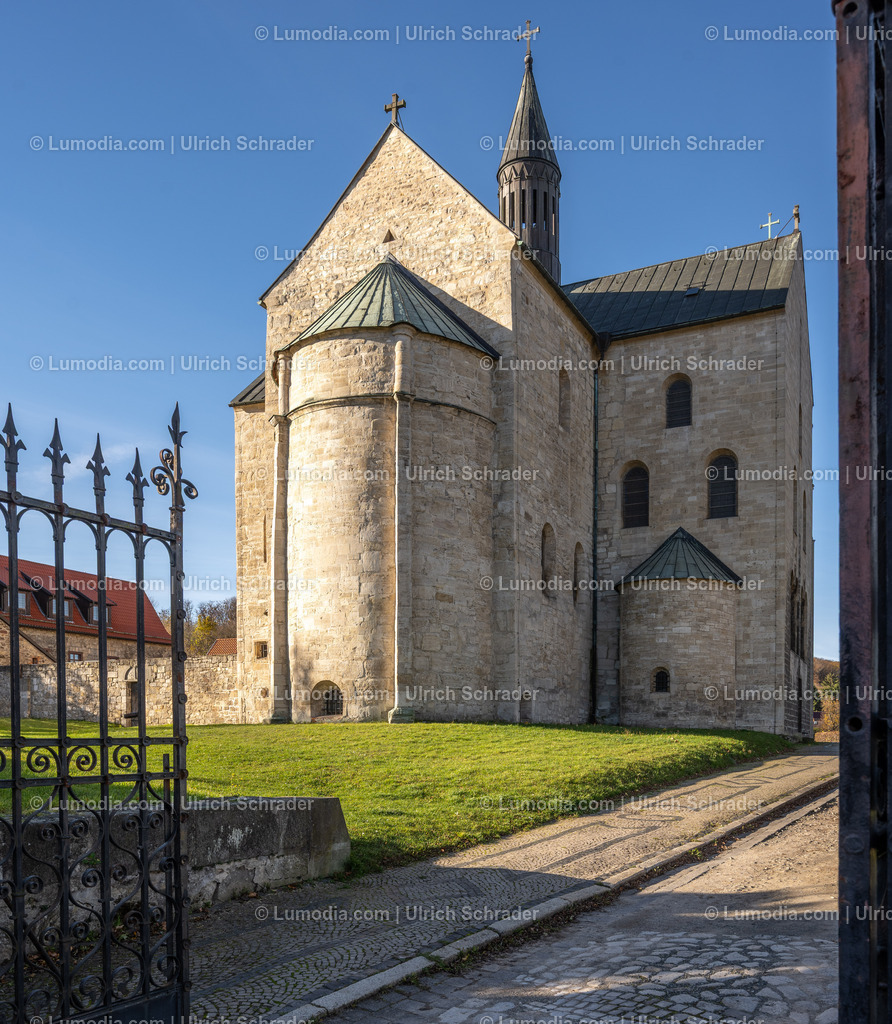 10049-13738 - Die Stiftskirche Sankt Cyriakus Gernrode | Stockfoto und Bilderpool mit Bildmaterial aus Deutschland, dem Harz, Halberstadt, Quedlinburg, Wernigerode und weltweit. Qualitativ hochwertige und professionelle Fotos anschauen und kaufen. - Realisiert mit Pictrs.com