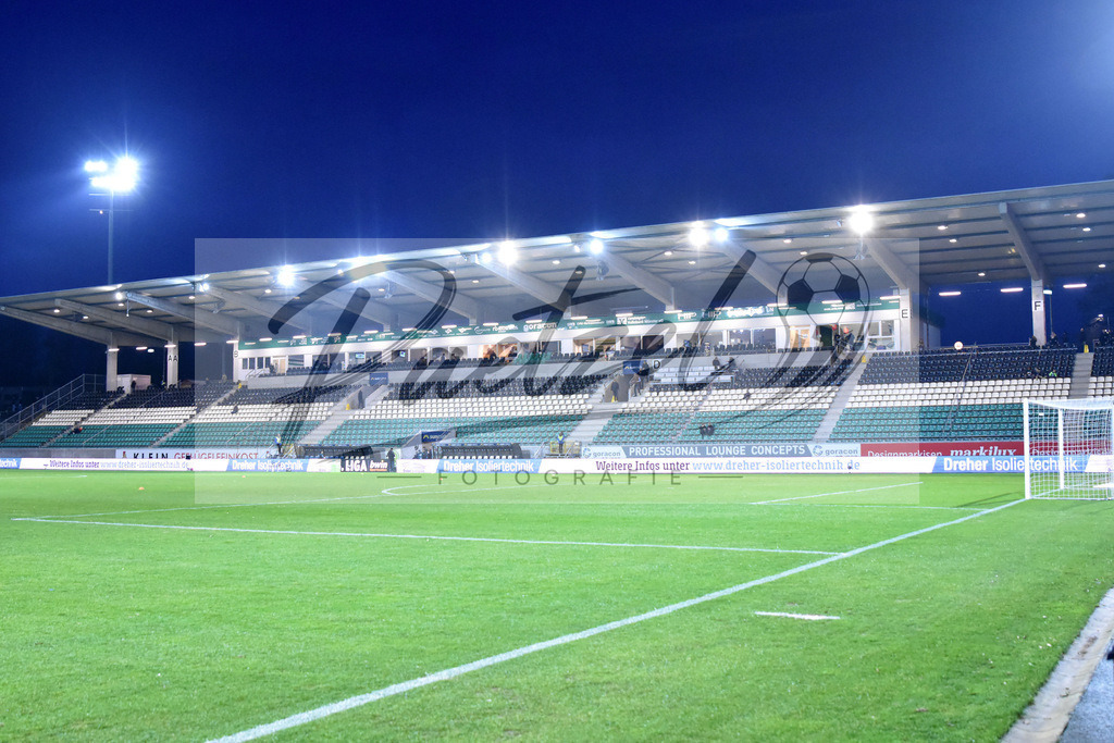 20200214_SCPFWK_0002 | Fussball, Herren: . Innenansicht vom Stadion waehrend des Spiels der 3. Liga zwischen SC Preussen Muenster und FC Wuerzburger Kickers im Preussenstadion am 14.02.2020 in Muenster, Deutschland.DFB / DFL REGULATIONS PROHIBIT ANY USE OF PHOTOGRAPHS AS IMAGE SEQUENCES AND/OR QUASI-VIDEO. - Realisiert mit Pictrs.com