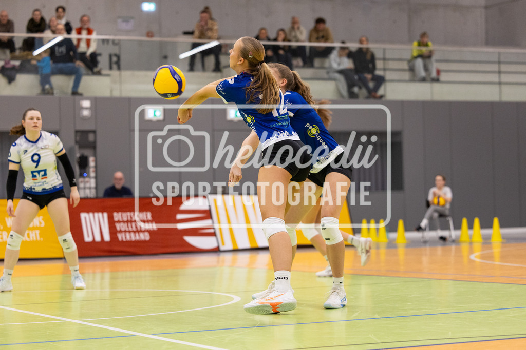 Volleyball I Frauen I Saison 2025-2026 I 2. Bundesliga Nord I 15. Spieltag I VCO Münster - VC Osnabrück I 25.01.2026-049 | Lotta Lorenz (12, VC Osnabrück) - Realisiert mit Pictrs.com