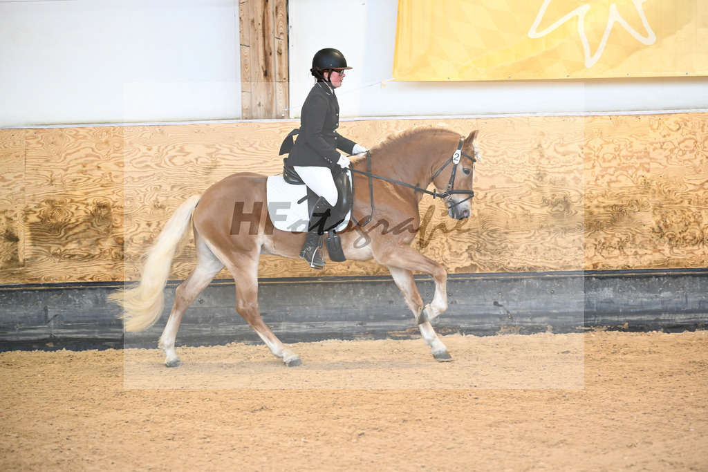 Kat-Nr. 2 Alonso_Alfreider_44240220 | hf-fotografie - Realisiert mit Pictrs.com