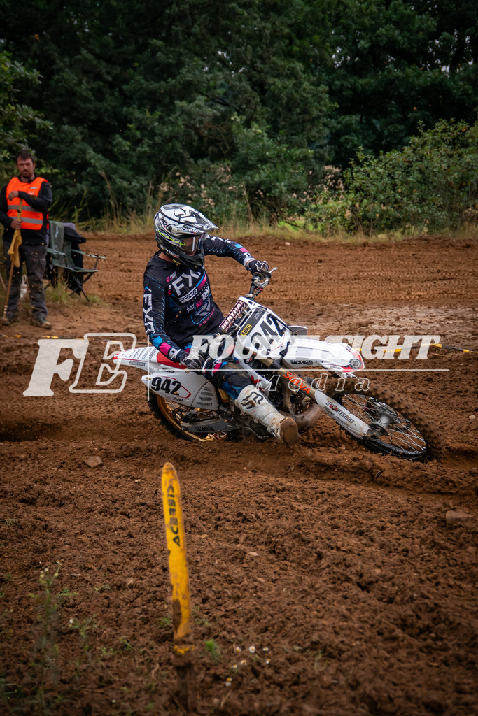 DSC07880 | fourtyeightmedia - Realisiert mit Pictrs.com