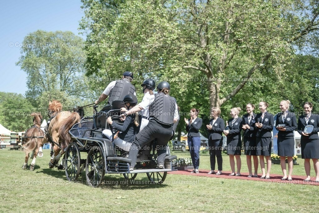 20230528_Jump-and-Drive_0299 | equistock