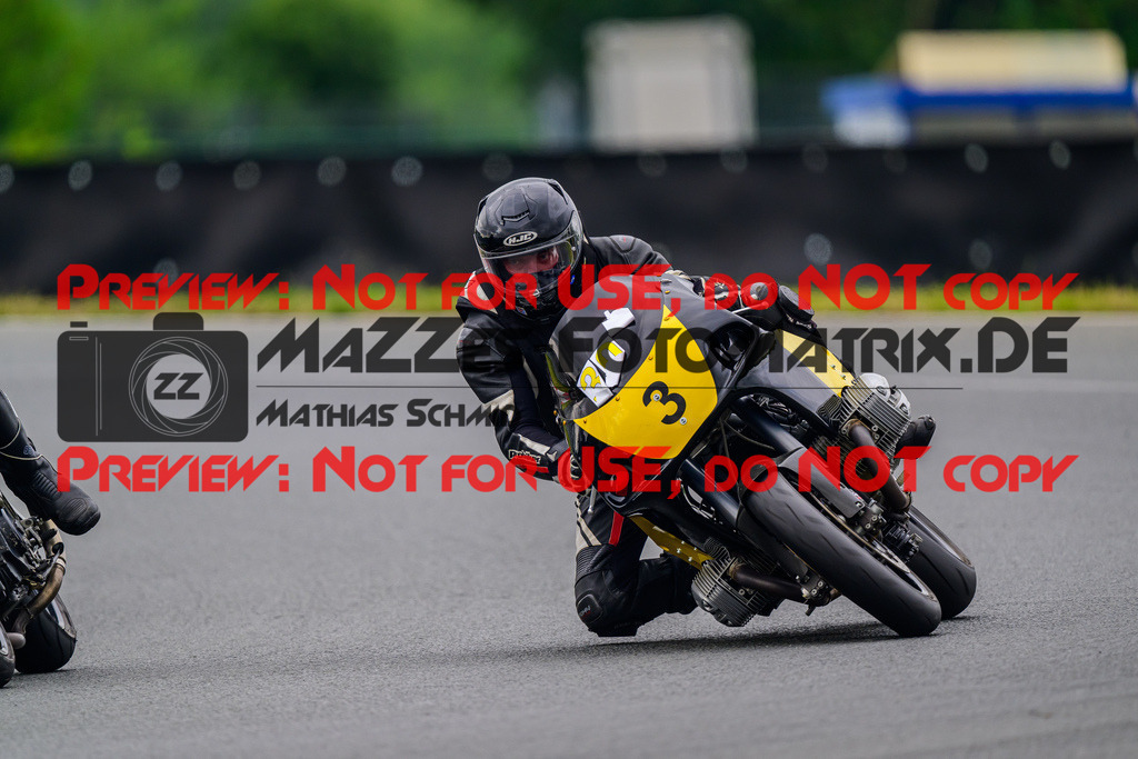 MaZZes_FotoMatrix_240724_6007705_3063 | GELB