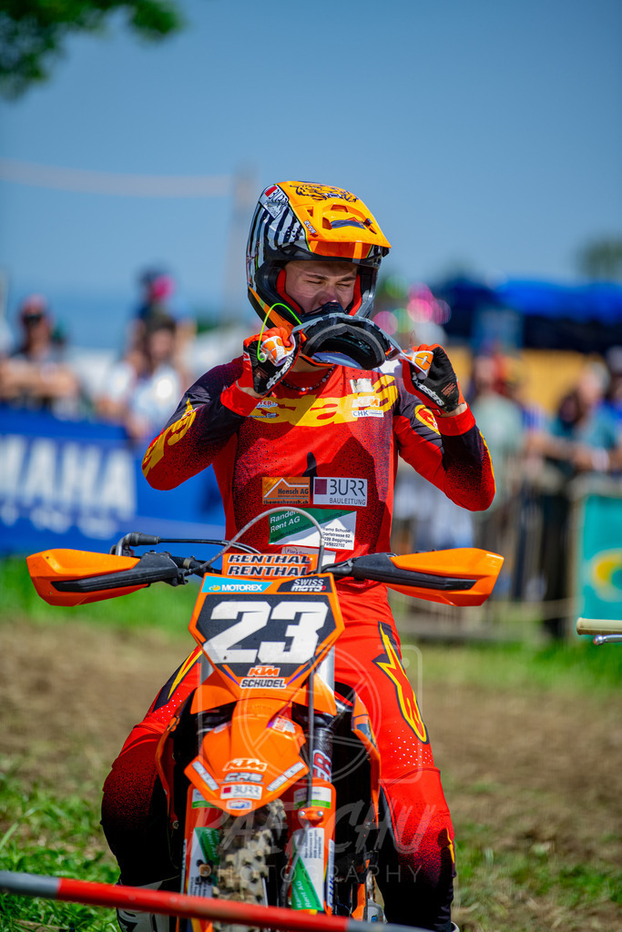 MX 2 (240) | Paeschuphoto Shop - Wer nicht sucht der auch nicht findet.Ob Motocrossbilder oder von einem besuchtem Spiel, Hauptsache Action. - Realisiert mit Pictrs.com