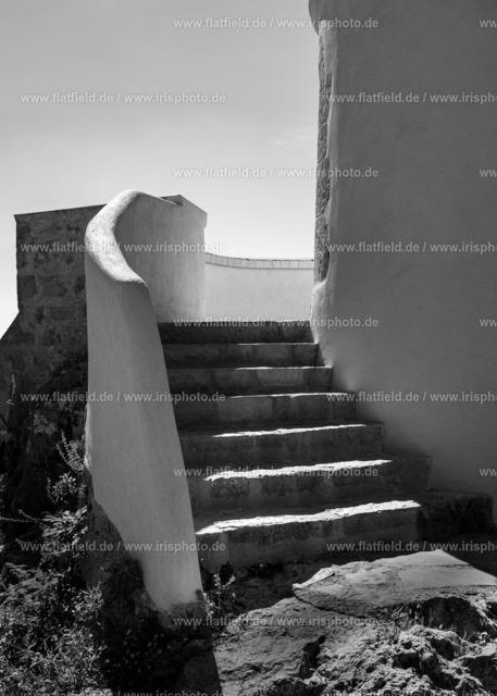 Turmtreppe in Fayence | Straßenfoto |  Fayence, Provence | Fotografie aus der Provence