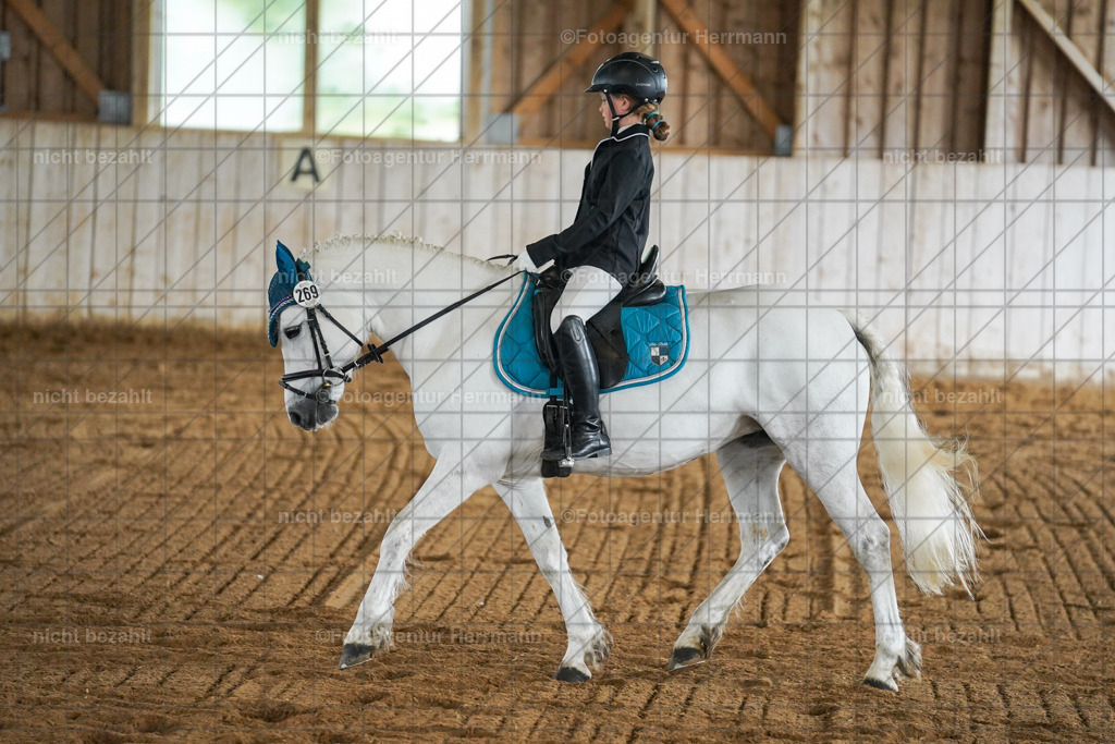 20230521-FAH05943 | Frühjahrsturnier, Landsberg am Lech, 2023, Reitclub Landsberg, Turnierbilder, Fotos Turnier Landsberg, Fotoagentur Herrmann, Turnierfotografen Bayern, Reitsport Fotograf, Pferde Fotograf
