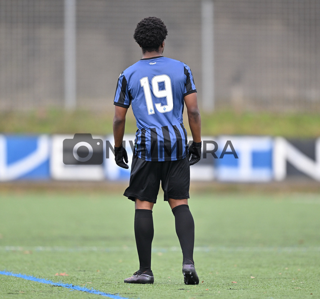 Fussball I Herren I Saison 2025-2026 I Bundesliga I 6. Spieltag I Eintracht Frankfurt - FC Bayern München  | MWMARA - Realisiert mit Pictrs.com