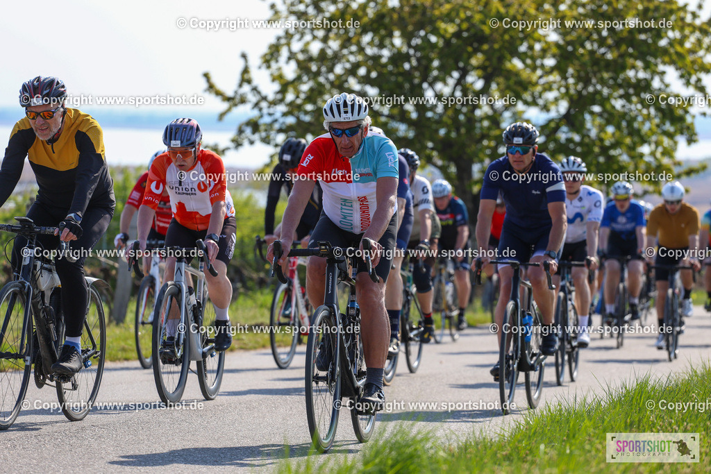 IMG_1860 | @sportshot_your_pictrs #yourpictures#roadtowm2029 #nrm #neusiedlerseeradmarathon #neusiedlersee #neusiedlerseetourismus #burgenland #mörbisch #nrm26 #burgenlandtourismus #voglundco #poweredbyburgenlandtourismus #radsport #rad #marathon #ucigranfondo #visitburgenland #ucigranfondoworldseries