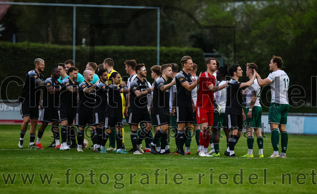 2024-04-05_008_FC_Schwaig_gegen_SV_Pullach | Oberding, Deutschland, 05.04.2024:
Fußball, Landesliga Südost 2023 / 2024, 28. Spieltag, FC Schwaig gegen SV Pullach, Endergebnis: 2:0

Foto: Christian Riedel / fotografie-riedel.net