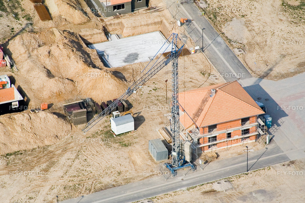 Neubaugebiet Am Höhenweg | Luftbild: Neubaugebiet Am Höhenweg in Kandel im Bundesland Rheinland-Pfalz in Deutschland. Foto: IMG_5590.jpg vom 15.03.2007 durch Werner Riehm/FLY-FOTO.de - Realisiert mit Pictrs.com