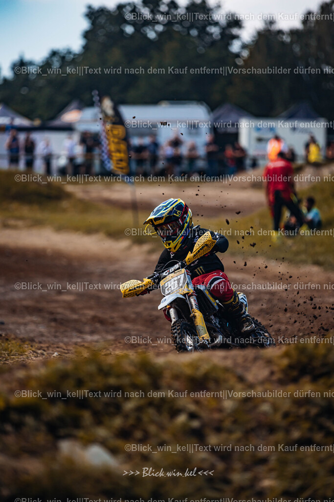 E68A2043 | blick_win_kel