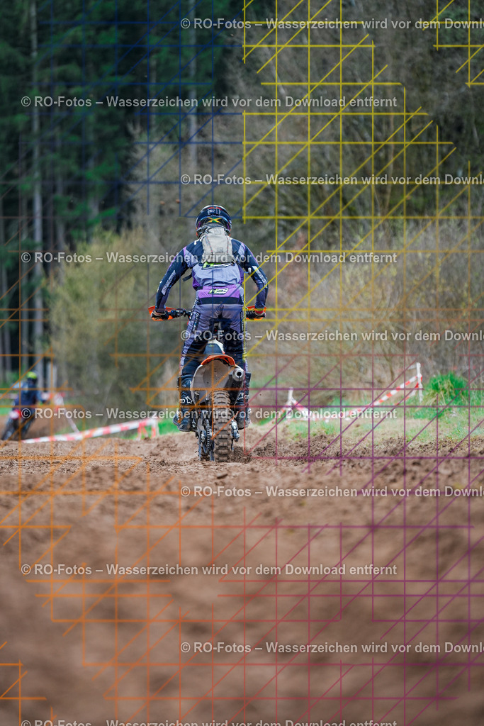 5 Lauf Mernes-401 | Sportfotografie von RO-Fotos: Motorsport, Motocross, Enduro, Laufveranstaltungen und Triathlon. Professionelle Fotos von Sportlern und Events. - Realisiert mit Pictrs.com