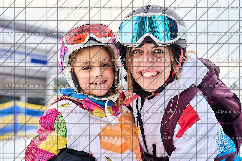 ALP5439_Schischule Haginger_Semesterkurs_Skigruppe EVA | (C)FotoLois.com, Alois Spandl. Schischule Haginger, Semesterkurs-Abschlusstag mit Rennlaufbewerb, Fr 9. Februar 2024.